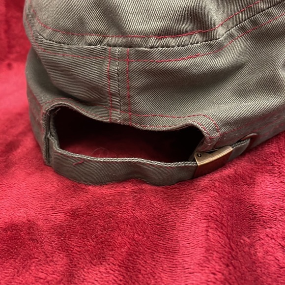 BASEBALL MOM HAT. LEADER LOGA - Picture 4 of 6